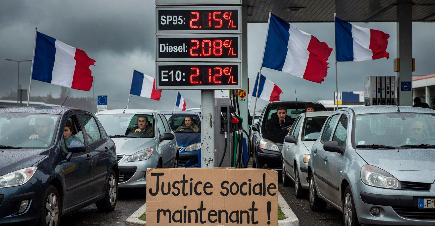 Carburants: le gouvernement Lecornu refuse les aides globales, risquant la colère sociale