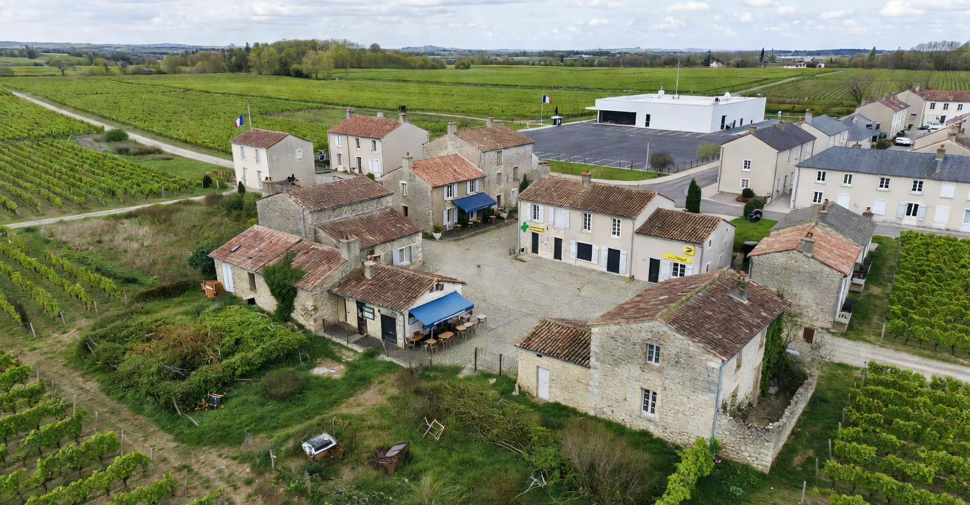 Gironde : le RN séduit les zones viticoles en crise, symptôme d’un malaise rural
